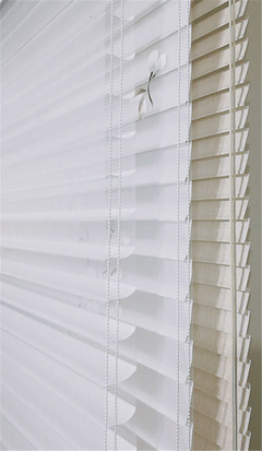 中網市場發布:億興裝飾材料研發、生產、銷售:"夢享簾"室內、戶外、窗飾、智能遮陽產品